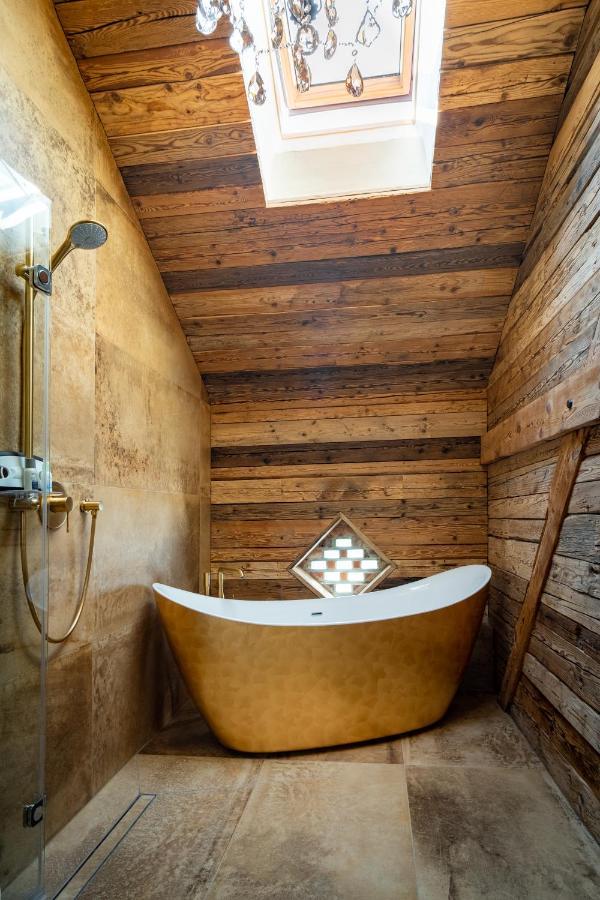 Gut Leben Landresort Bed & Breakfast